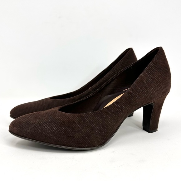 Nurture Paidyn Women’s Brown Leather Textured Heels - Picture 10 of 13